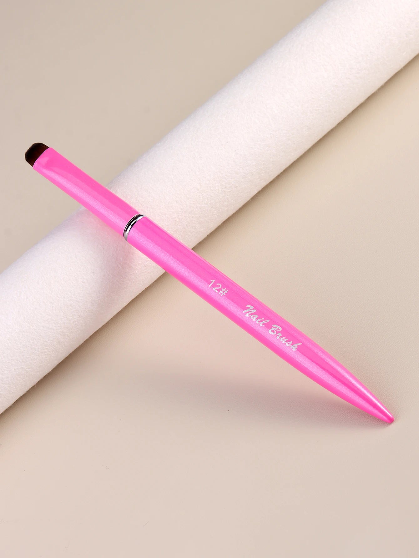 Gel nail polish brush