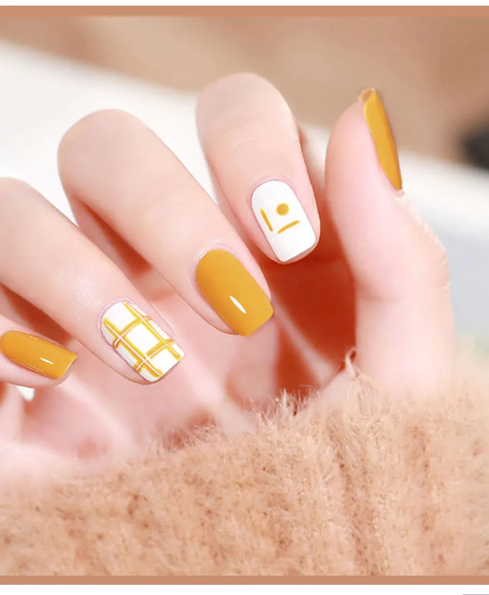 Nail Polish Set With UV Lamp Dryer